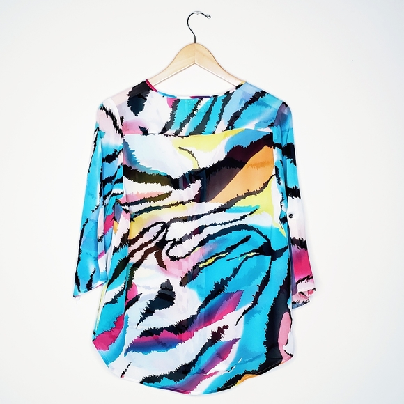 Yumi Kim | Silk Lizzie Watercolor Button Blouse - Picture 3 of 8